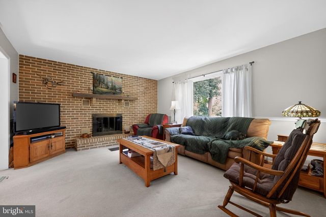 107 LONE PINE RD, Barto, PA 19504