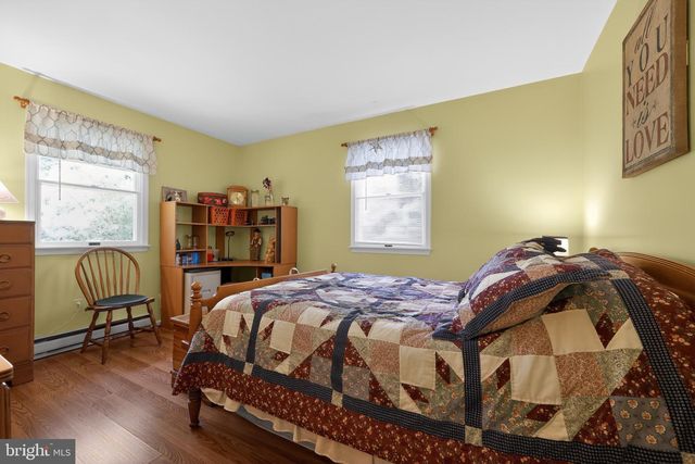 107 LONE PINE RD, Barto, PA 19504