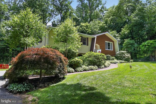 107 LONE PINE RD, Barto, PA 19504