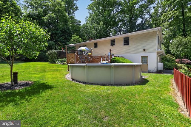 107 LONE PINE RD, Barto, PA 19504