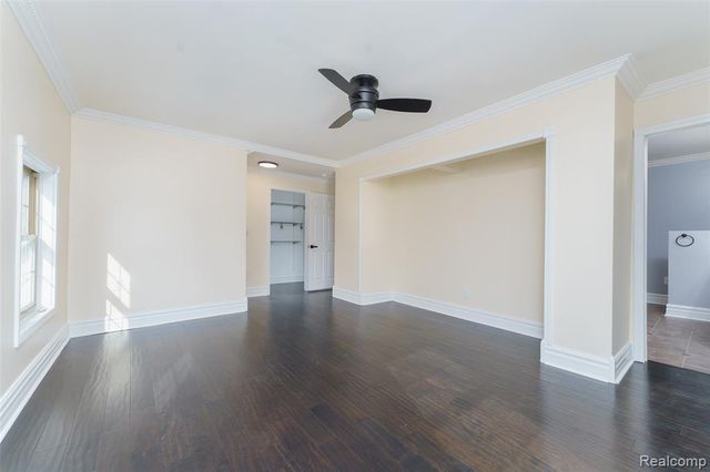 3342 Oak Grove Road, Howell, MI 48855