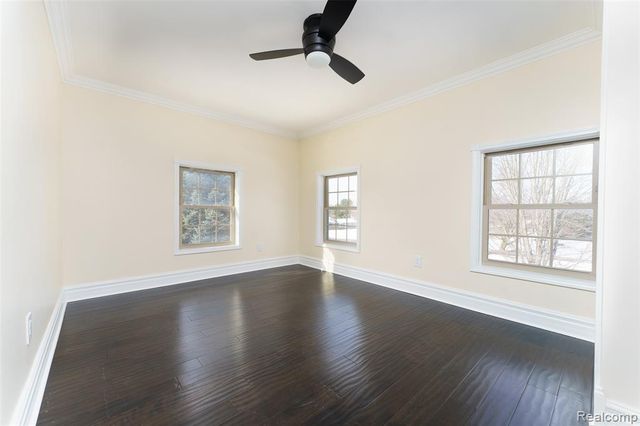 3342 Oak Grove Road, Howell, MI 48855