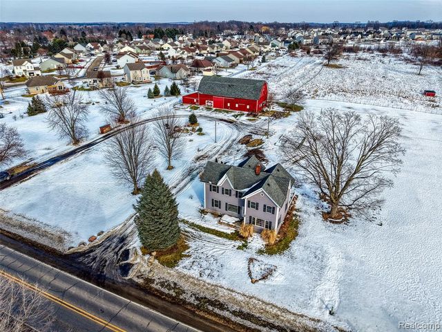 3342 Oak Grove Road, Howell, MI 48855