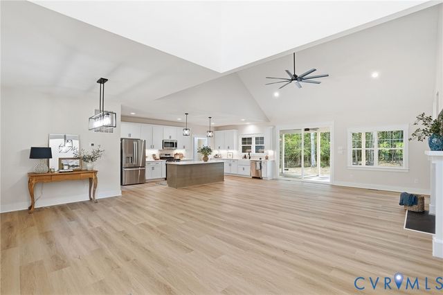 57 Lighthouse Dr, Bumpass, VA 23024