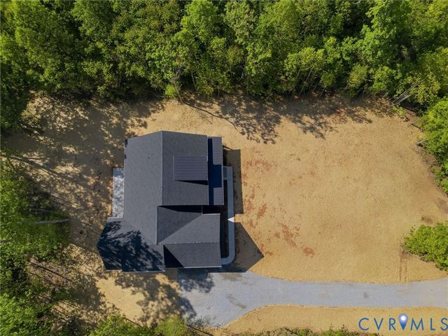 57 Lighthouse Dr, Bumpass, VA 23024
