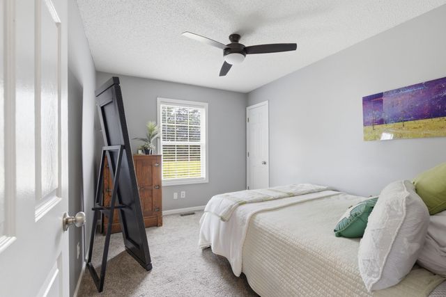 1829 Needmore Rd, Clarksville, TN 37042