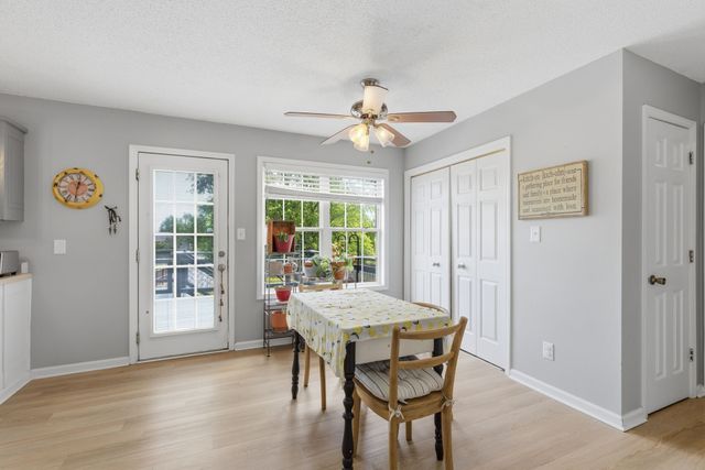 1829 Needmore Rd, Clarksville, TN 37042