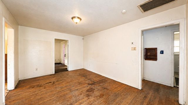 7417 W Knoll Street, Houston, TX 77028