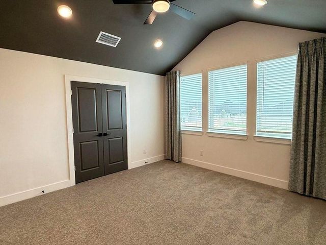 632 Golden Aster Boulevard, Waller, TX 77484