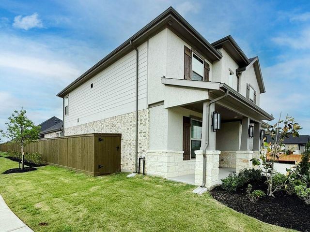 632 Golden Aster Boulevard, Waller, TX 77484