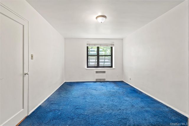 13915 28th Road 1G, Flushing, NY 11354