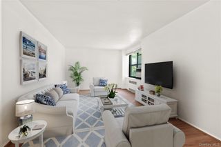 13915 28th Road 1G, Flushing, NY 11354
