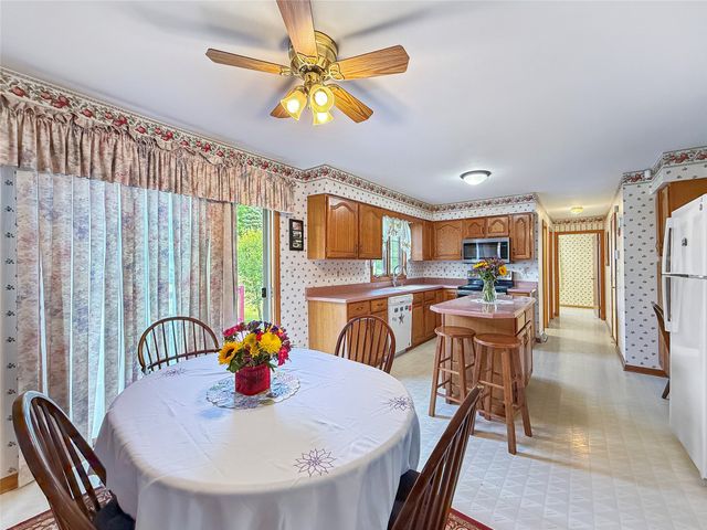 4915 OAKBARK Court, Erie, PA 16506