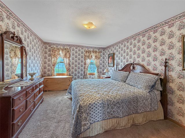 4915 OAKBARK Court, Erie, PA 16506