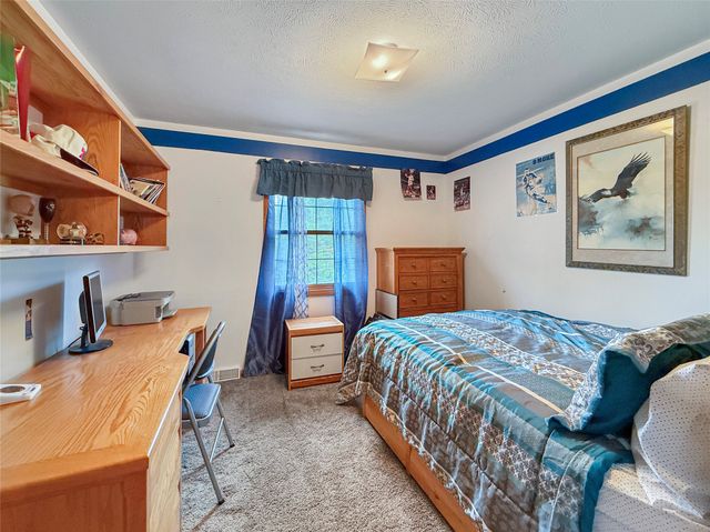 4915 OAKBARK Court, Erie, PA 16506