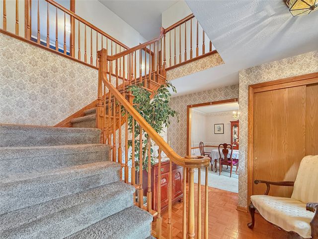 4915 OAKBARK Court, Erie, PA 16506