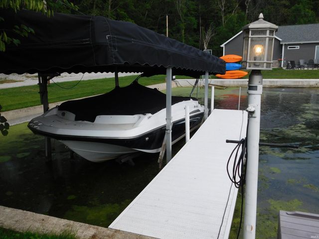 2 EMS B1D Lane, Leesburg, IN 46538