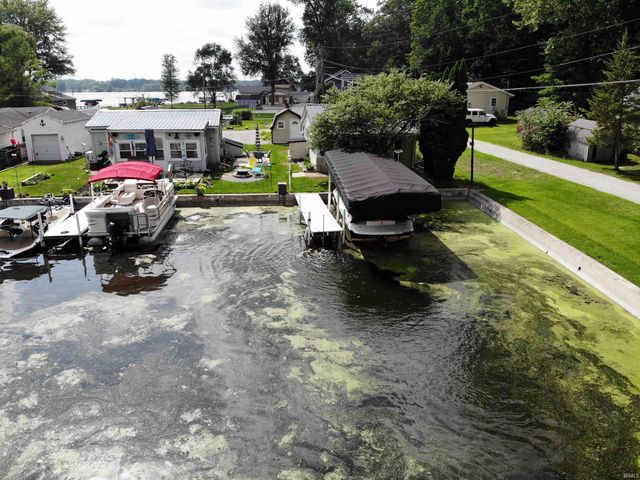 2 EMS B1D Lane, Leesburg, IN 46538