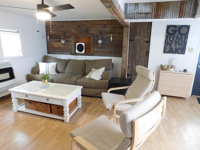 2 EMS B1D Lane, Leesburg, IN 46538