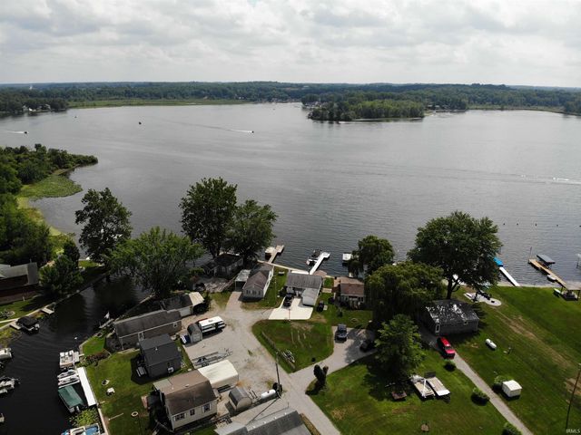 2 EMS B1D Lane, Leesburg, IN 46538