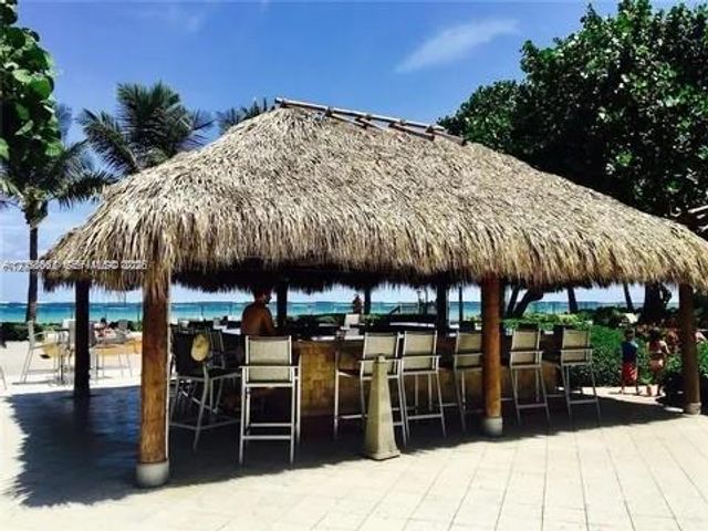 3000 S Ocean Dr 518, Hollywood, FL 33019