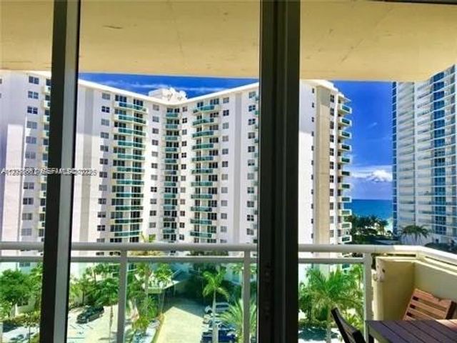 3000 S Ocean Dr 518, Hollywood, FL 33019