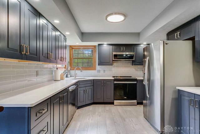 120 Deer Trail Drive, Springboro, OH 45066