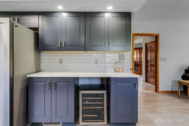 120 Deer Trail Drive, Springboro, OH 45066