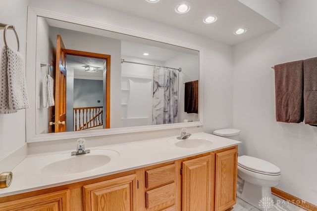 120 Deer Trail Drive, Springboro, OH 45066