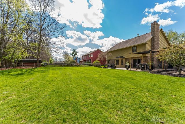 120 Deer Trail Drive, Springboro, OH 45066