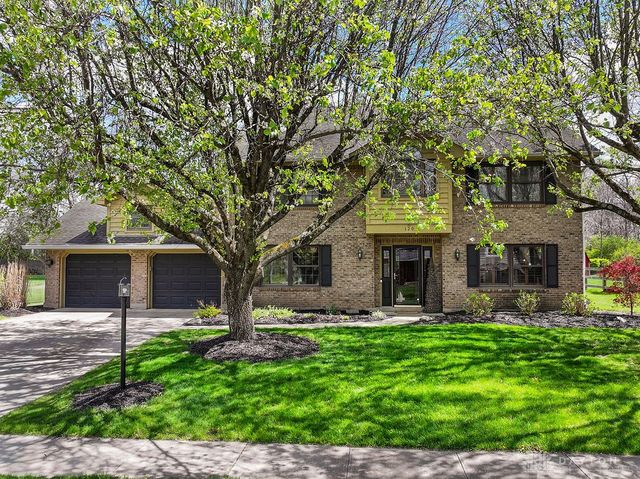 120 Deer Trail Drive, Springboro, OH 45066