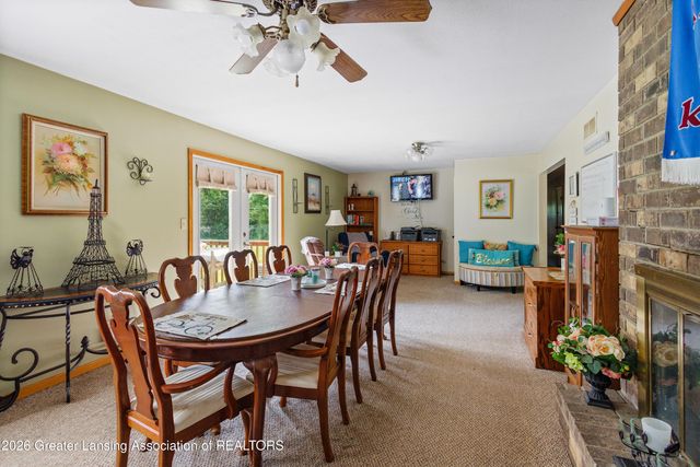 10216 N Royston Road, Grand Ledge, MI 48837
