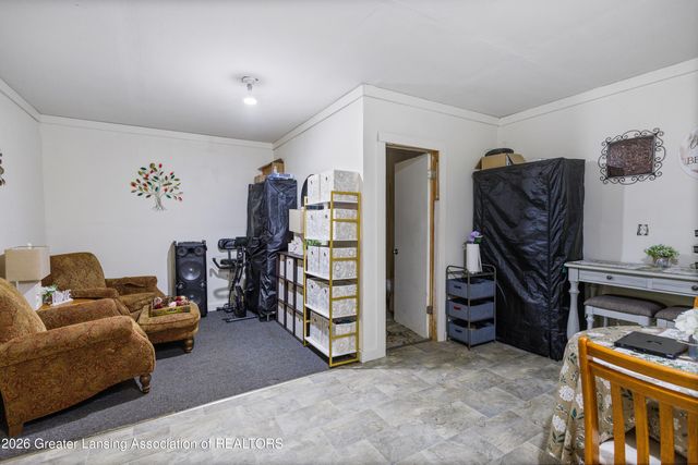 10216 N Royston Road, Grand Ledge, MI 48837
