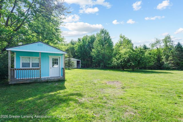 10216 N Royston Road, Grand Ledge, MI 48837