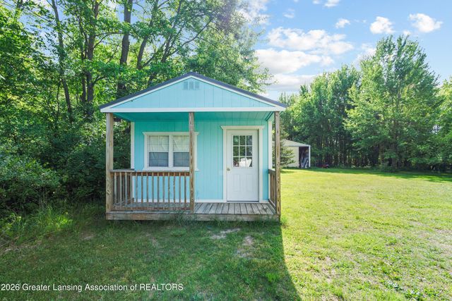 10216 N Royston Road, Grand Ledge, MI 48837
