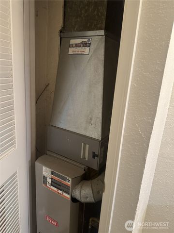 4503 E E Street, Tacoma, WA 98404