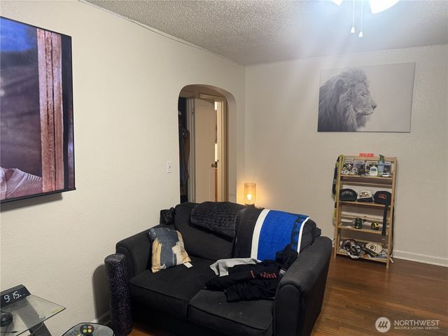 4503 E E Street, Tacoma, WA 98404