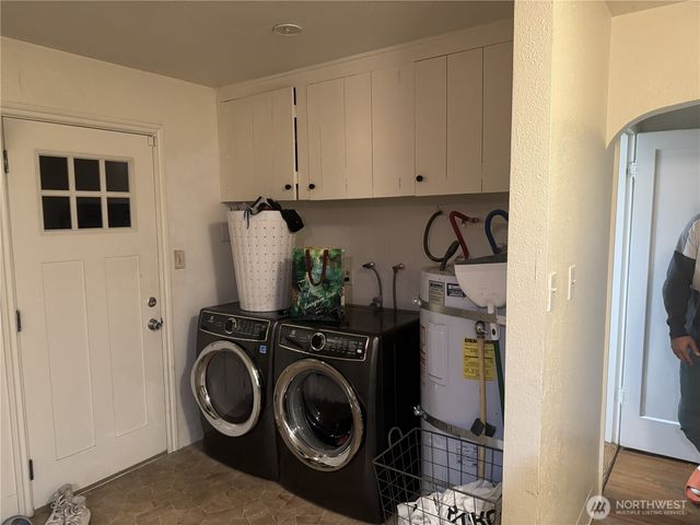 4503 E E Street, Tacoma, WA 98404