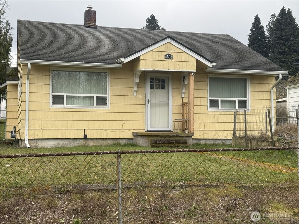 4503 E E Street, Tacoma, WA 98404