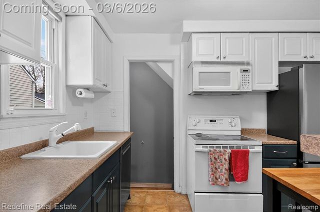 1915 Central Street, Ferndale, MI 48220