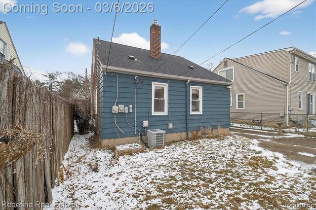 1915 Central Street, Ferndale, MI 48220