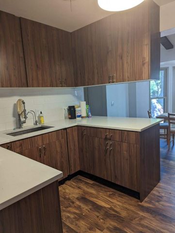 1708 Windoak DR, Austin, TX 78741