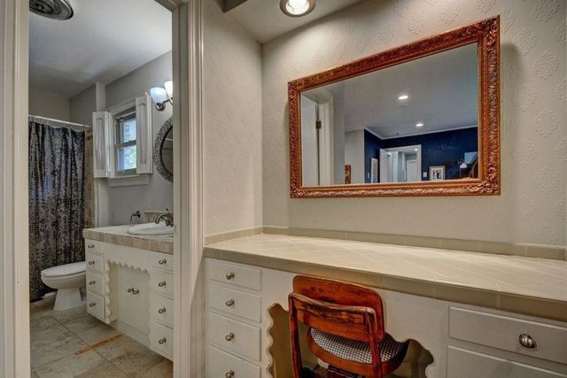 1708 Windoak DR, Austin, TX 78741