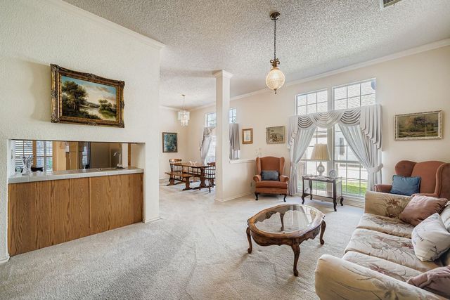 1209 Parrot TRL, Round Rock, TX 78681