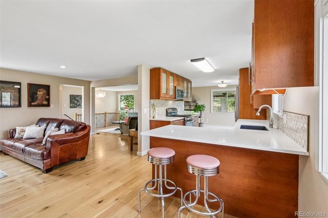 7922 Meadow Lake Road, Niwot, CO 80503