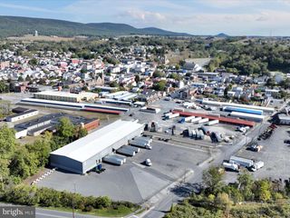 280 GRAND ST, Hamburg, PA 19526