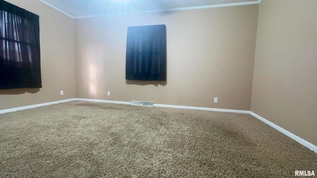 5381 CENTER Street, Mulkeytown, IL 62865