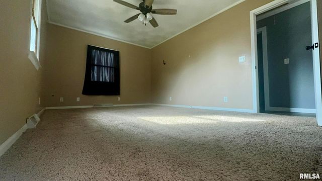 5381 CENTER Street, Mulkeytown, IL 62865