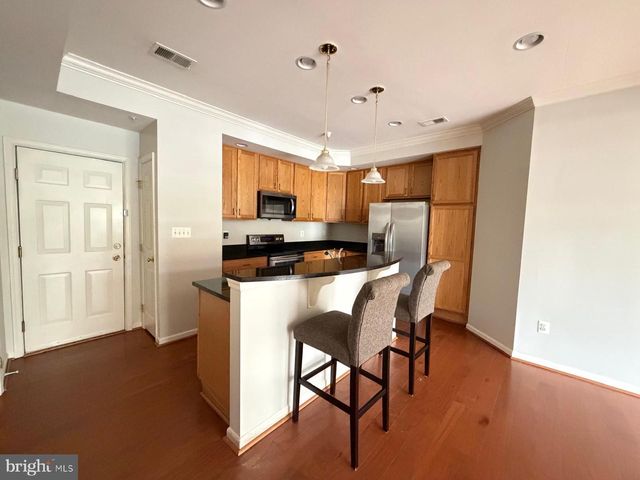 7248 ELKRIDGE CROSSING WAY, Elkridge, MD 21075