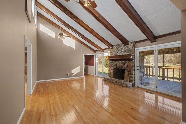 634 Still Pond Road, Columbia, TN 38401